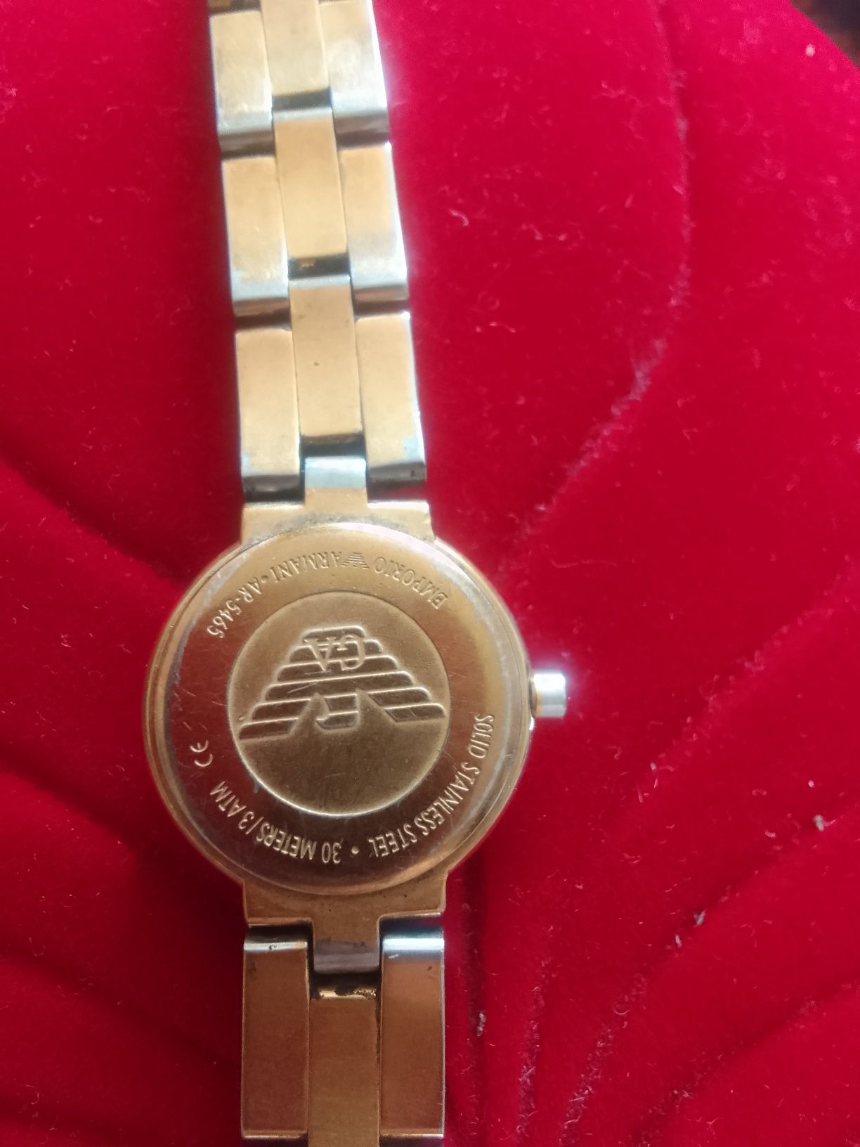 Продам часы женские