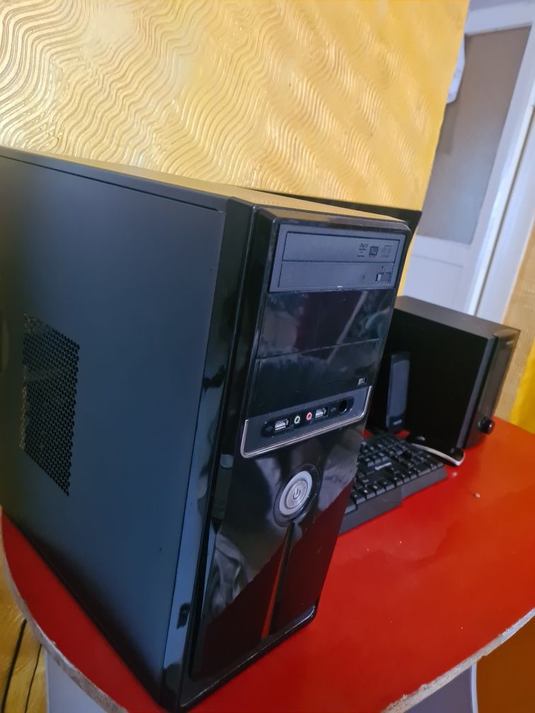Компьютер LG в комплекте принтер клавиатура в подарок колонка микролаб