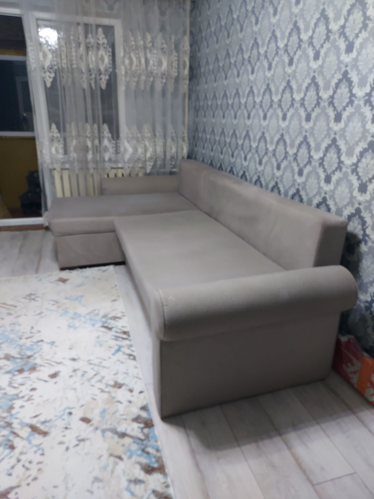 Раскладной  угловой диван