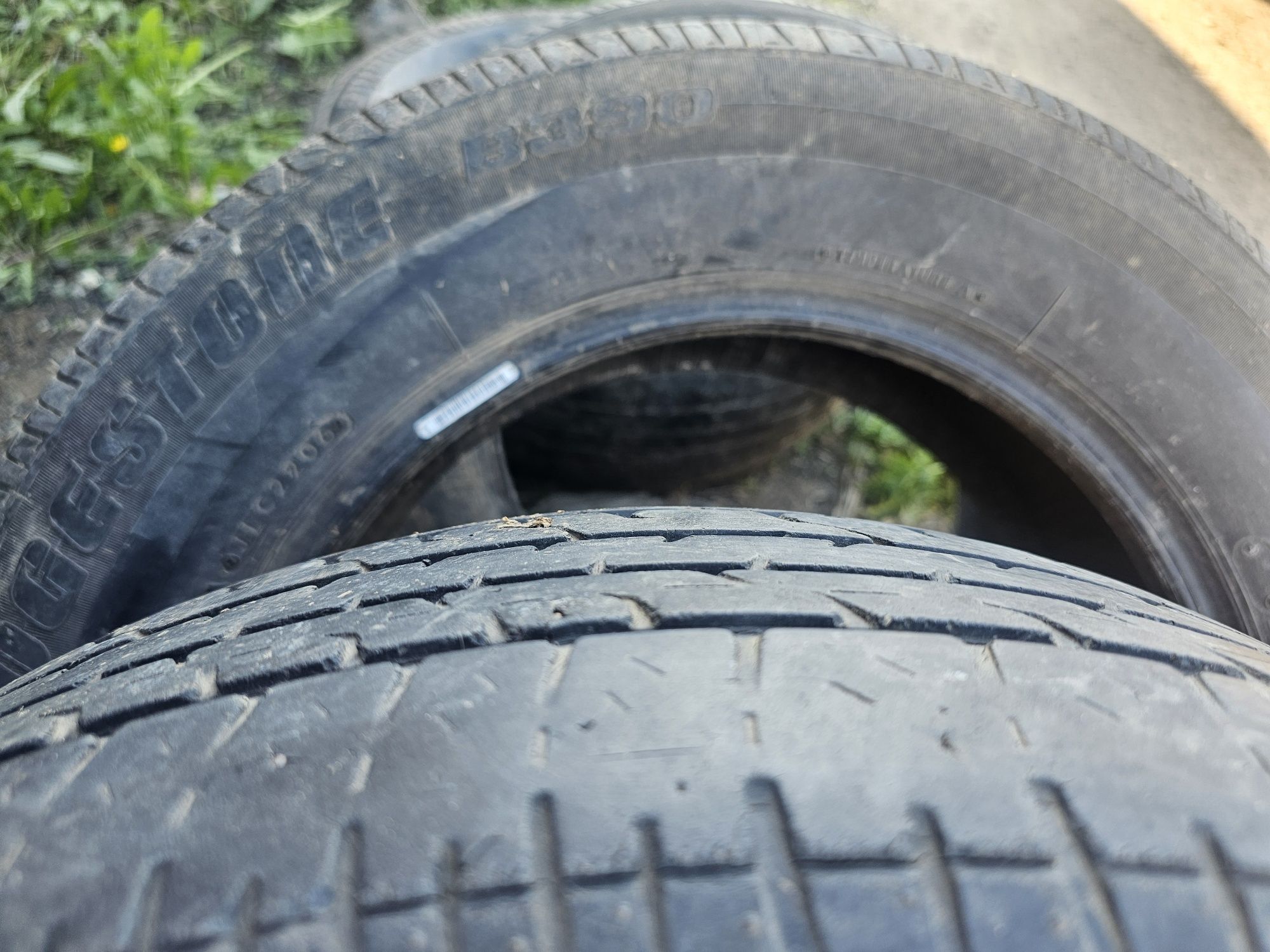 Продам комплект летних шин brigestone 205/65 r16