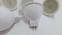 Диодные лампочки, 6 штук +еще 1. Марки «включай». 220V 4000K, 3w.