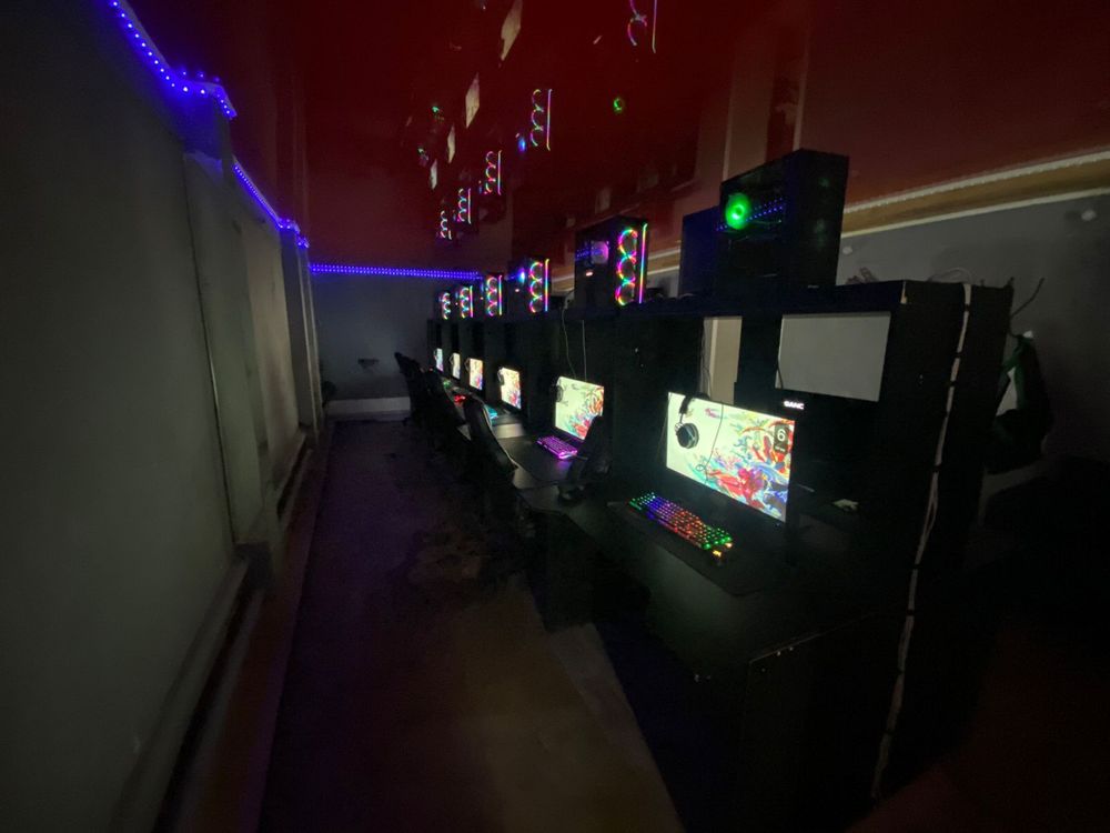 Продается пк клуб CyberZone
