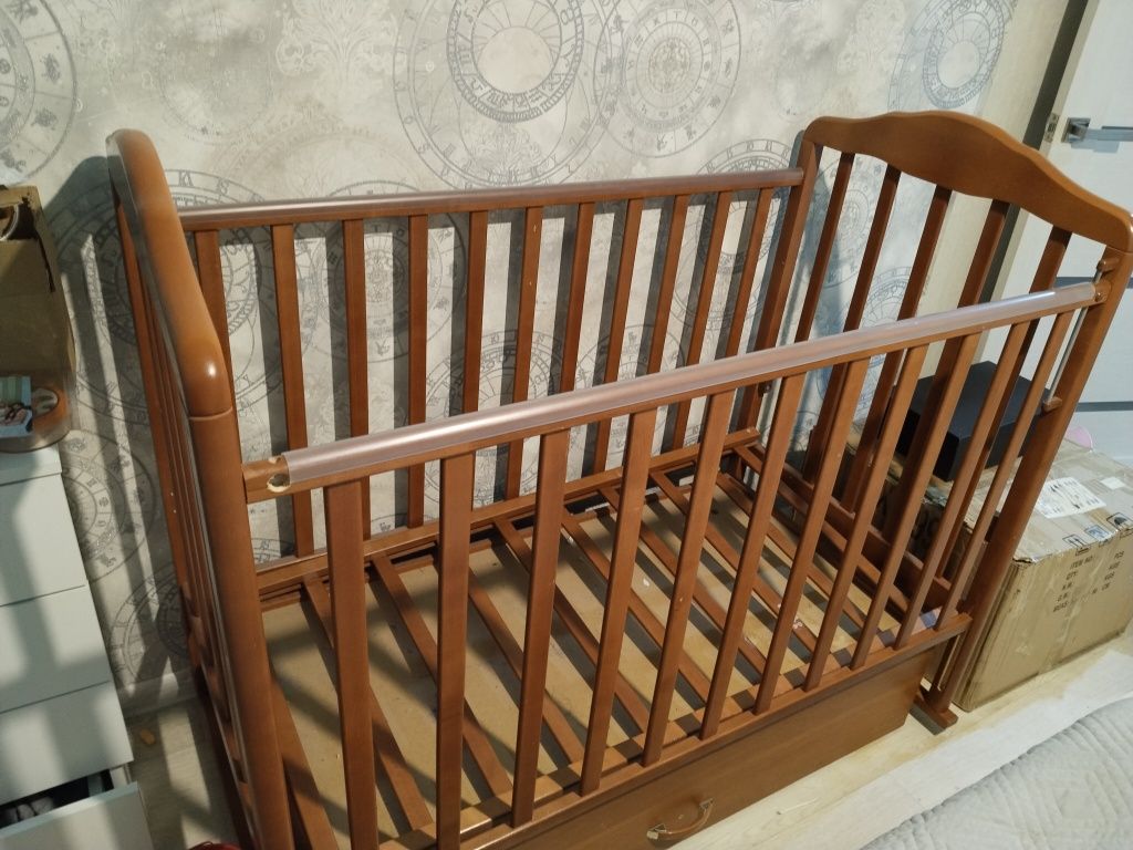 Детская кровать продам
