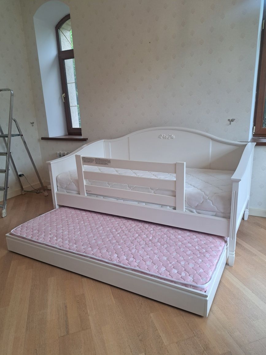 Кровать подростковая  1,90*95 см , белая  , с матрасом