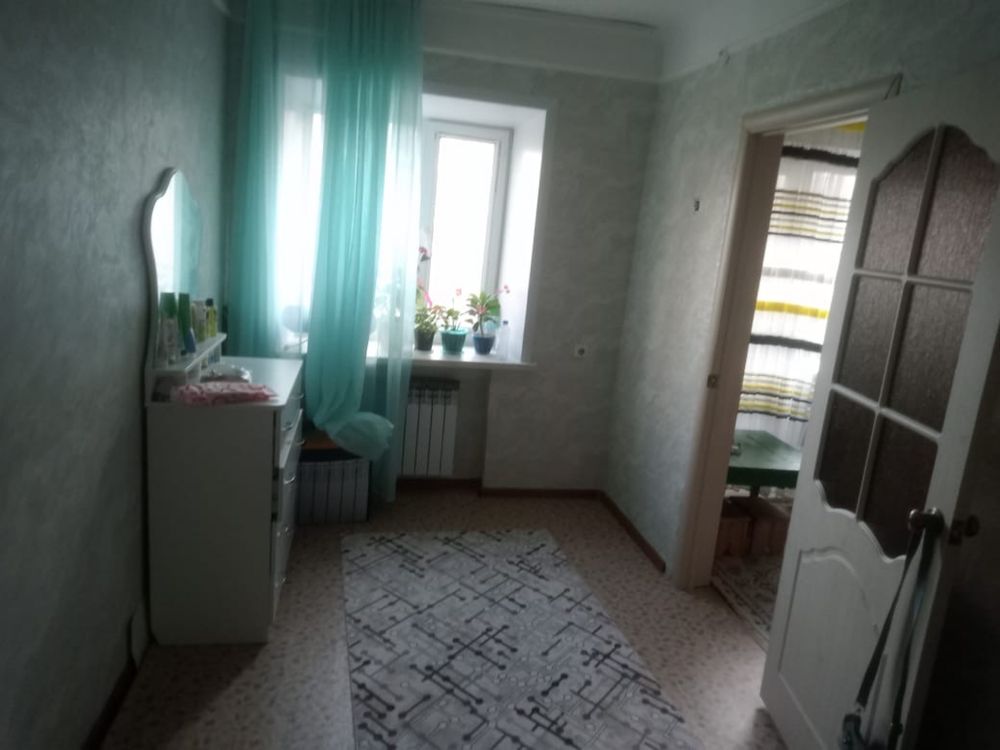 Продам квартиру в центре Аксу