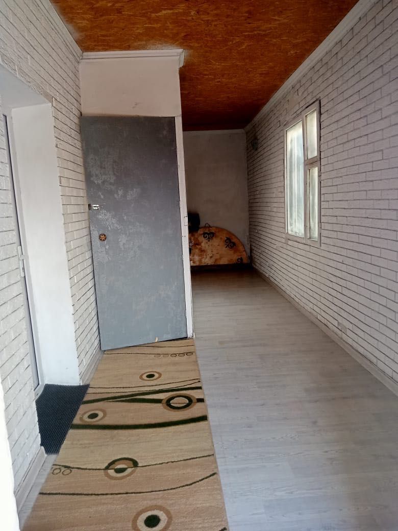Продам дом в Шахтерском