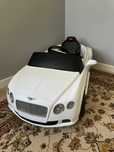 Продам детский электромобиль марка Bentley