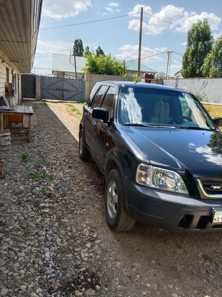 Продам honda cr-v. 1998г. Механика. Газ бензин