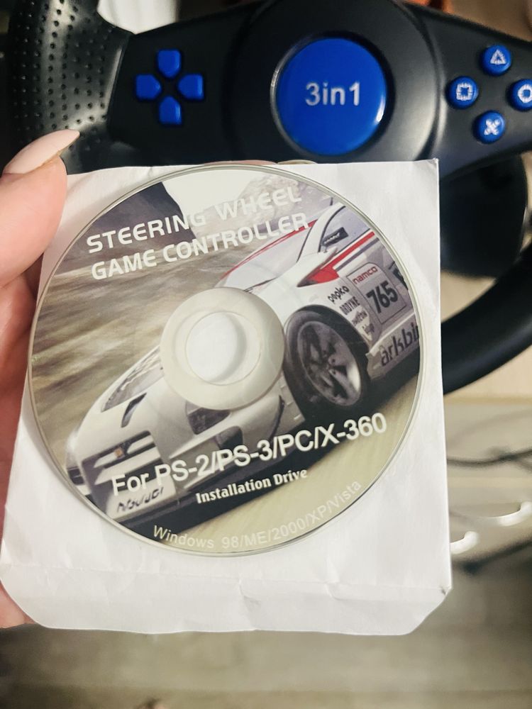 Игровой руль новый