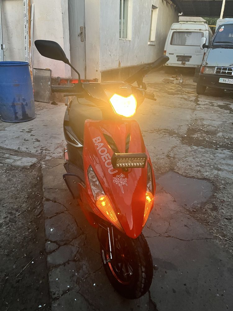Скутер мапед  продам