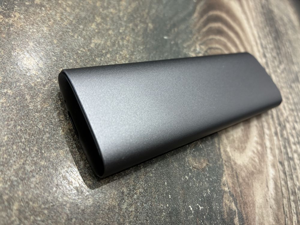 Внешний ссд ssd 1 tb 1000 gb гигов новый