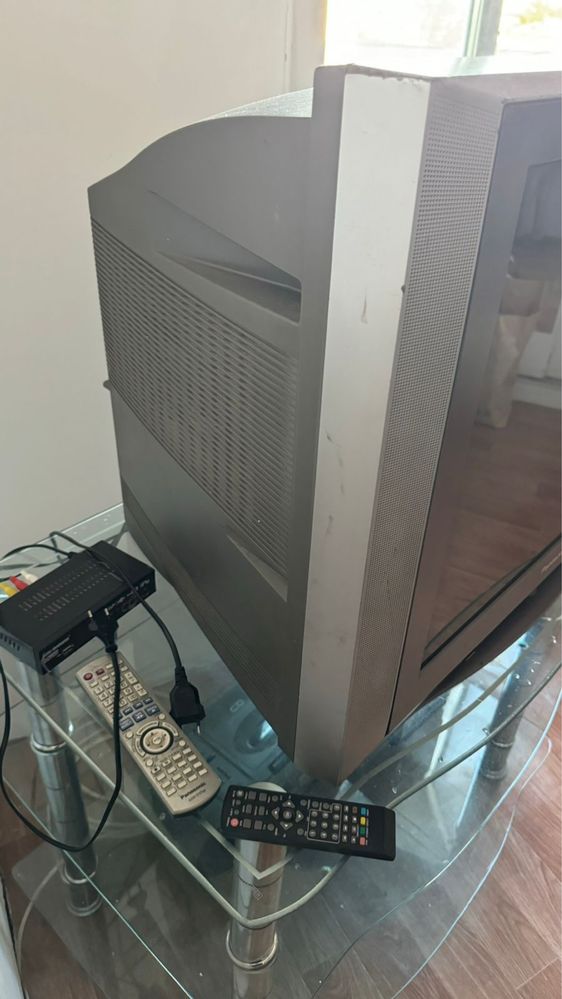 Продам телевизор в рабочем состояние