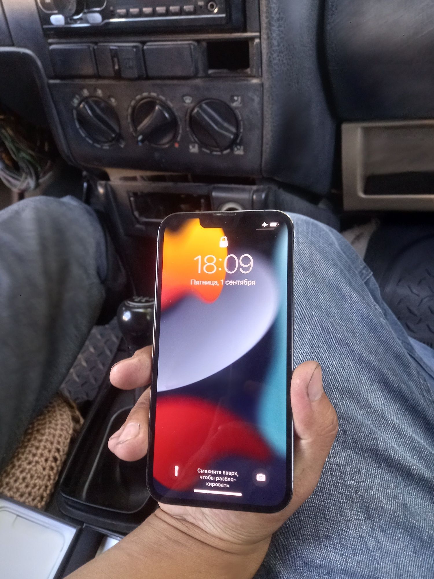 Iphone 13рro срочно сатылады новый