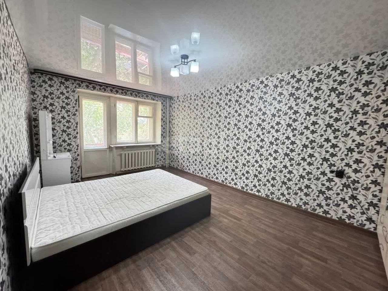 Продам 1 комнатную квартиру на 3/5 этаже