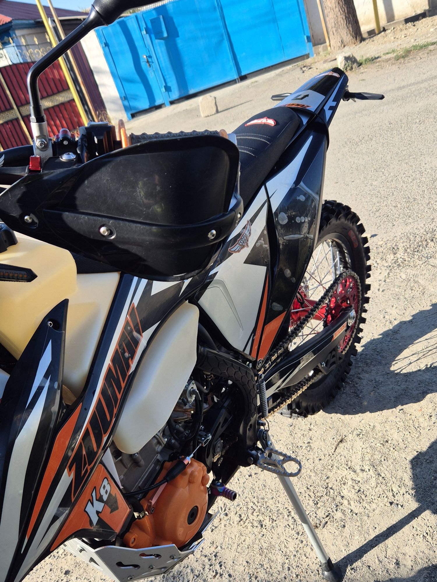 Zuumav nc300R почти новый