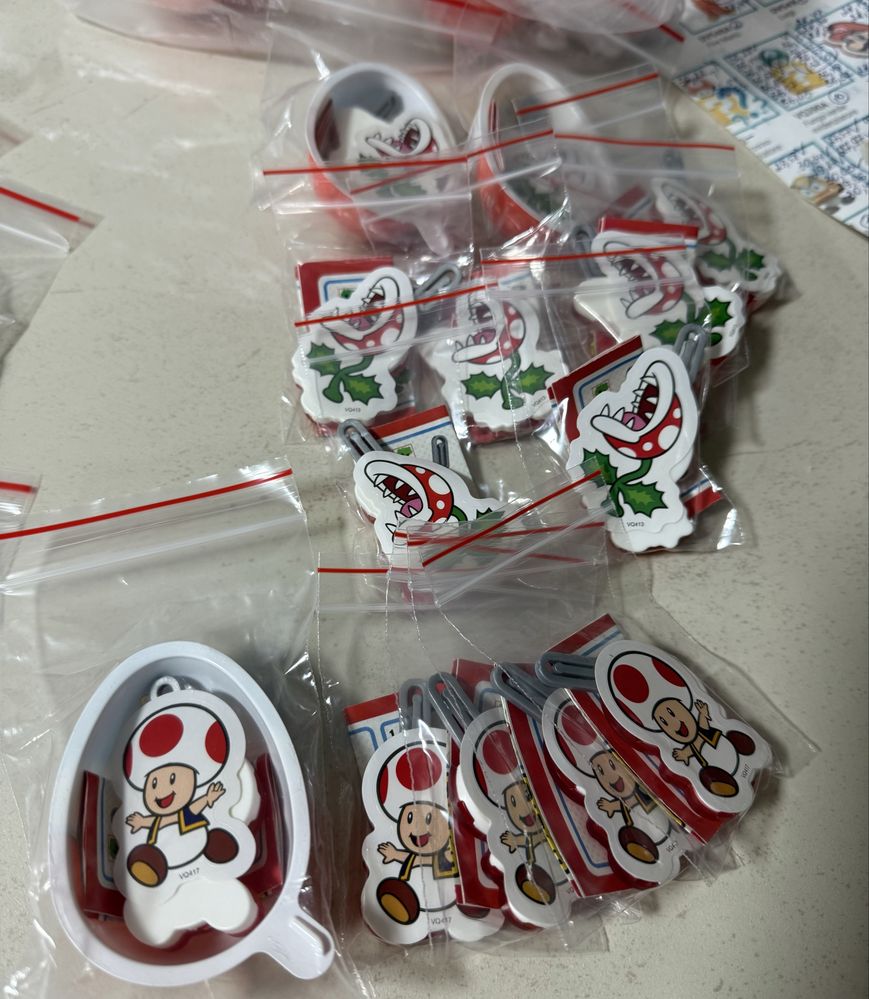 Kinder Joy Super Mario 2025