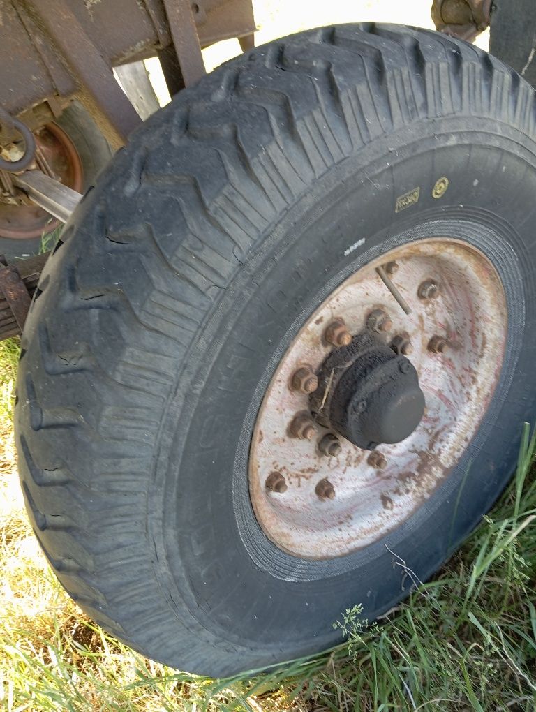 Продам прицеп, телегу ПТС 40 ,сеновозку