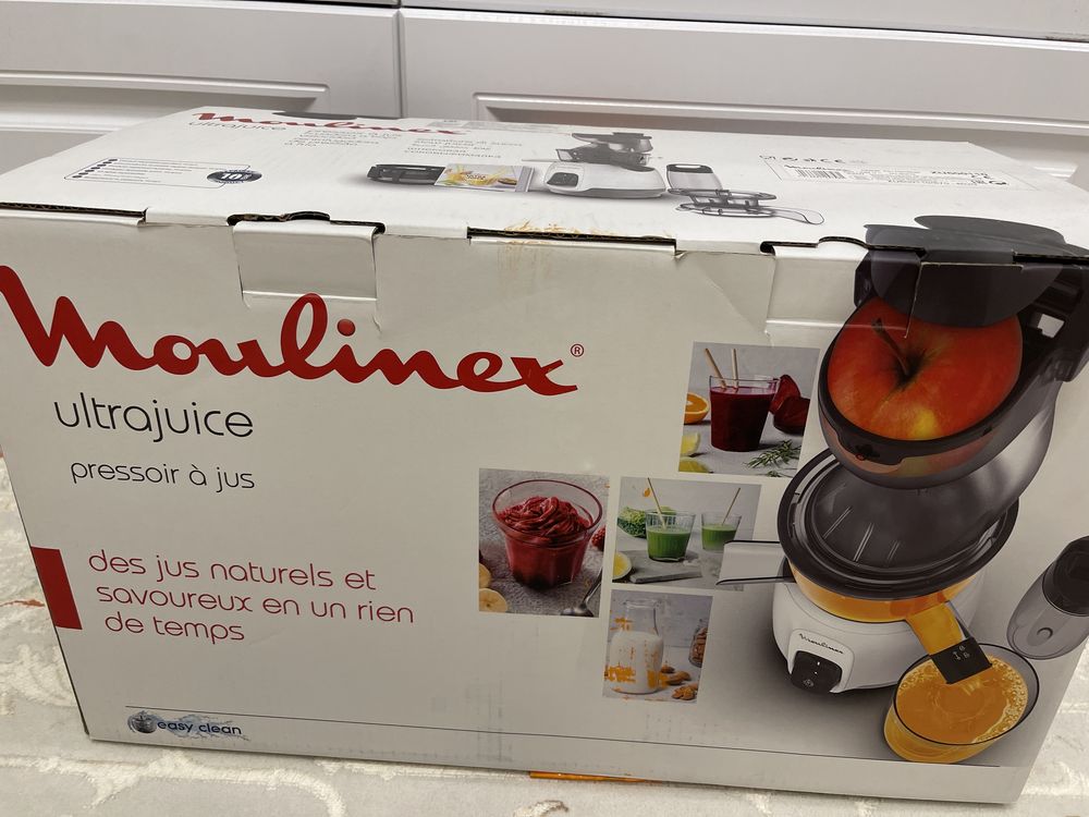 Продам соковыжималку moulinex шнековую