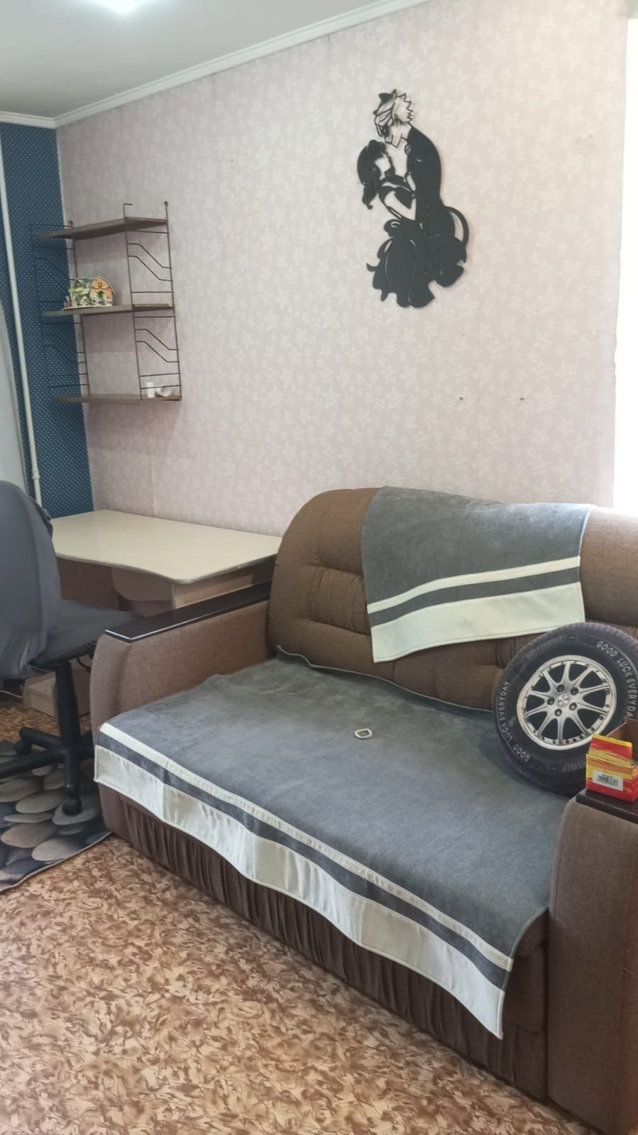Продам 2 комн КВ.в районе Уюта.