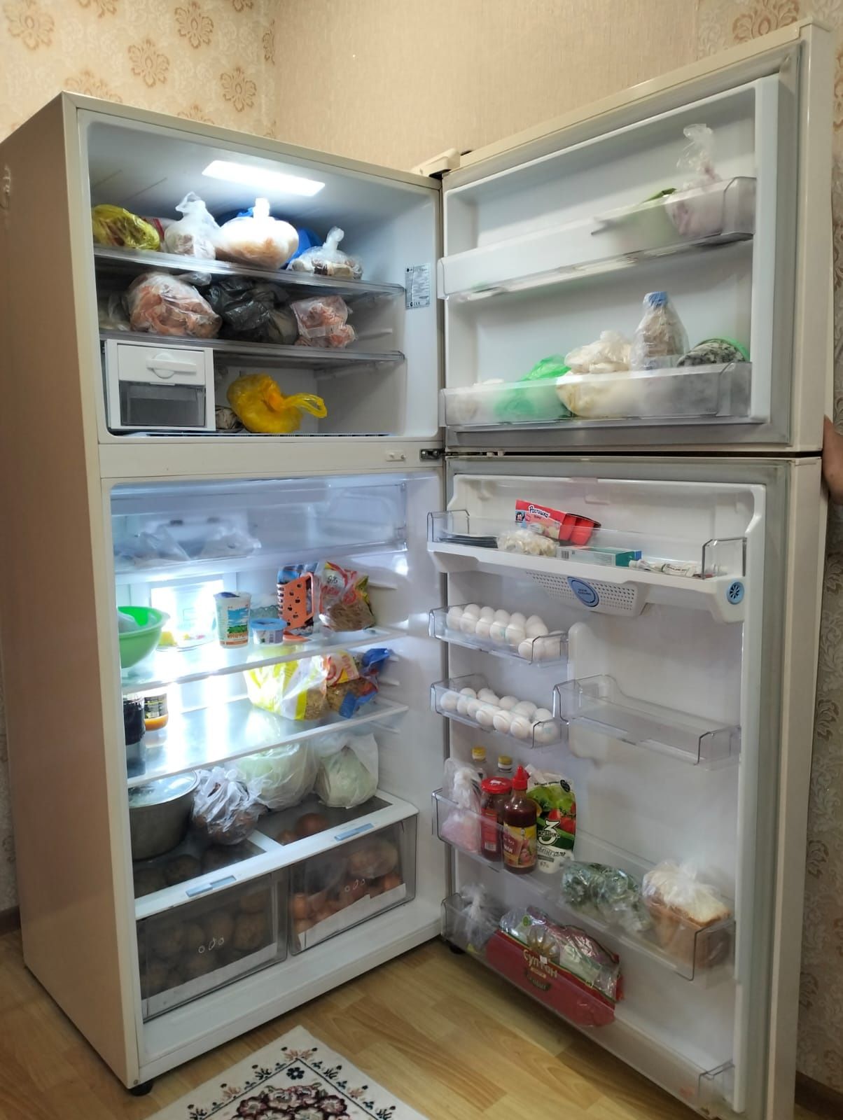 Продаю холодильник в хорошем состоянии