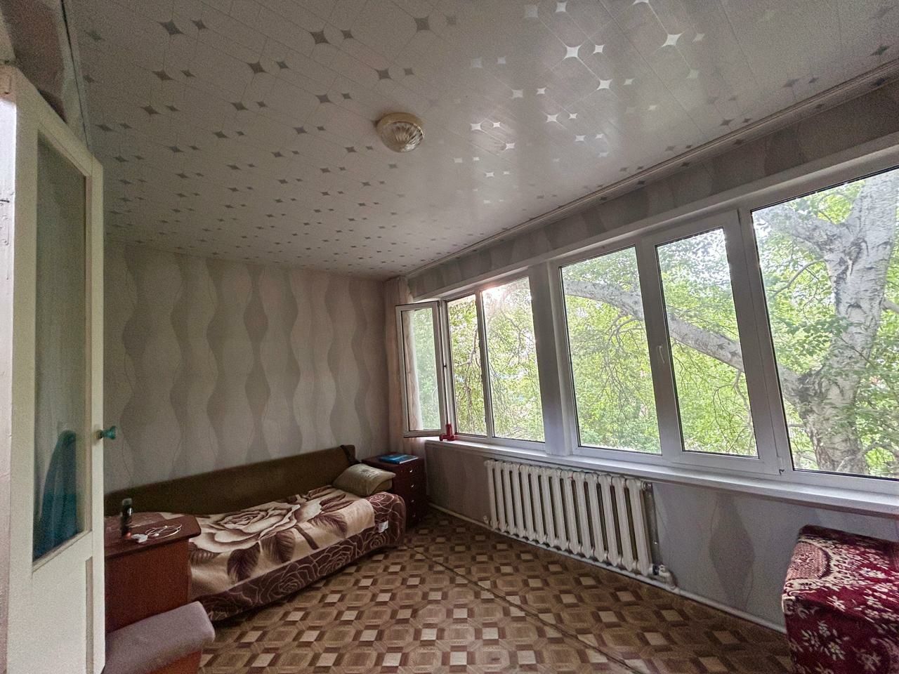 Продам трёхкомнатную квартиру