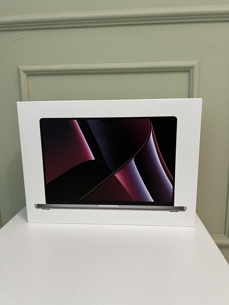 MacBook Pro 16”2 2023, M2 Pro, 16 ГБ, коробка, оригинальная зарядка