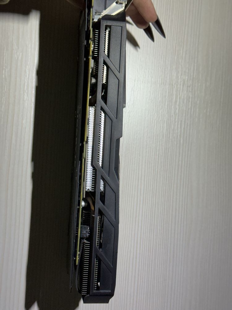 Видеокарта NVIDIA GeForce GTX 1060 3гб