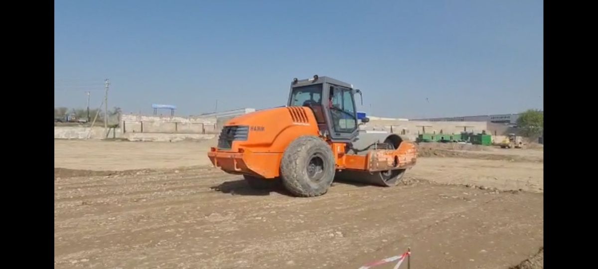 Грунтовый каток 20 тонн