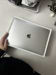 Macbook pro 13 2017 в отличном состоянии