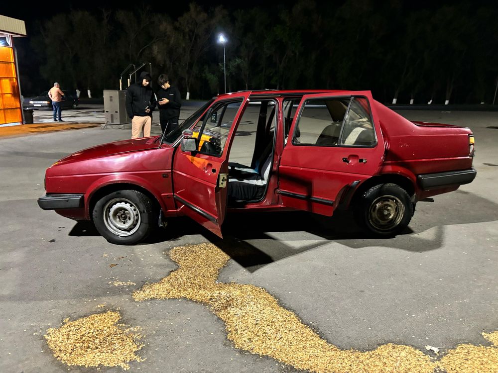 Jetta 2 поколение срочно