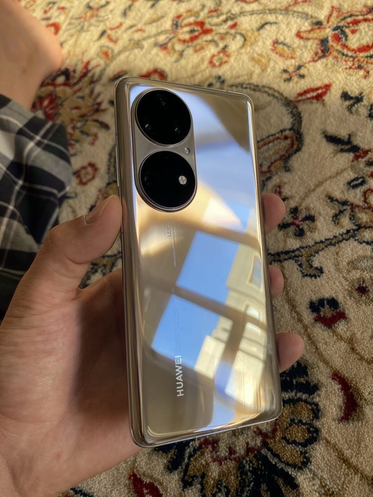 2 телефона Huawei P50 Pro 8/256 и айфон 11 только нал срочно