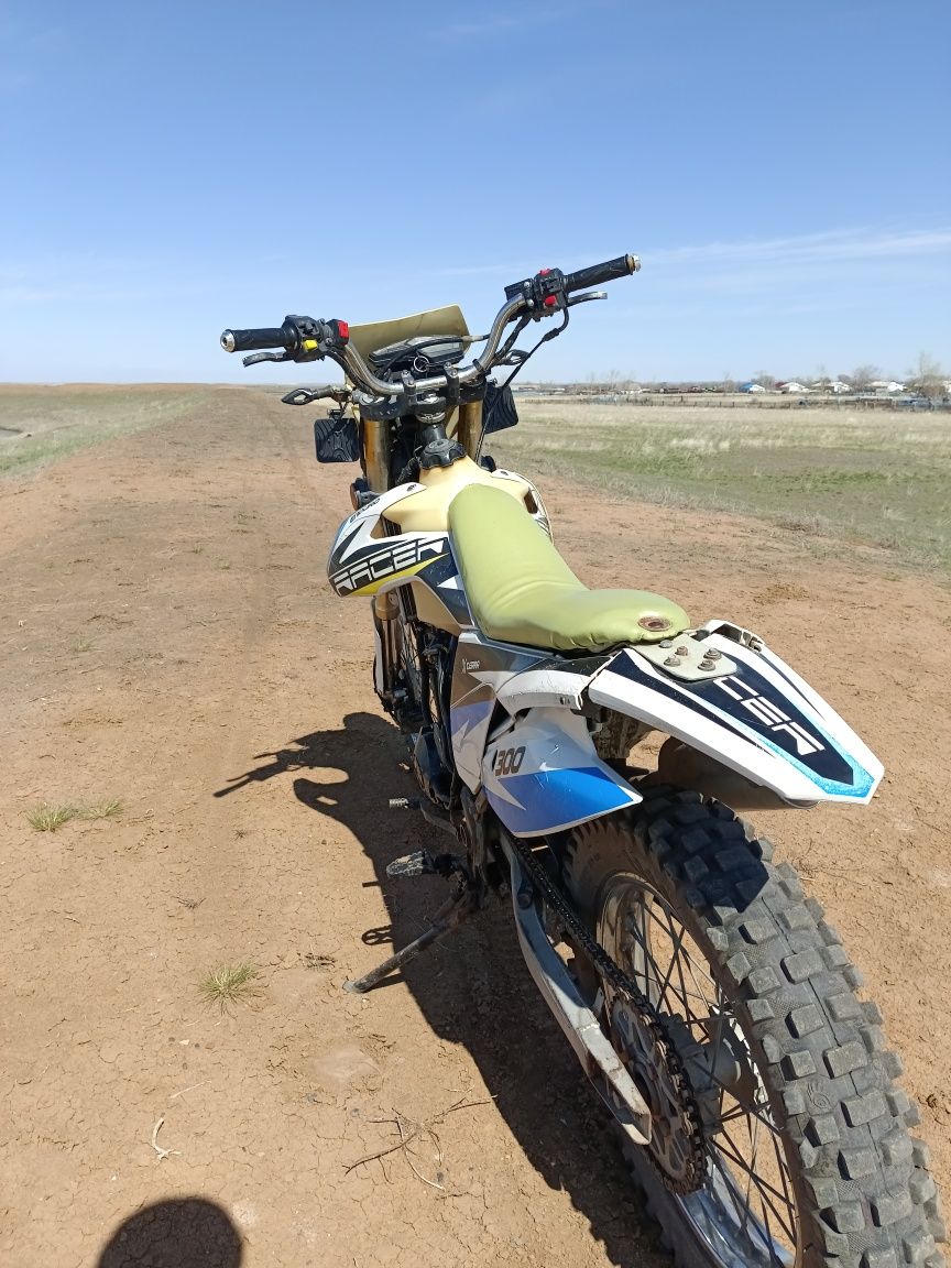 Продаю мотоцикл Racer Terra X 300 (эндуро)