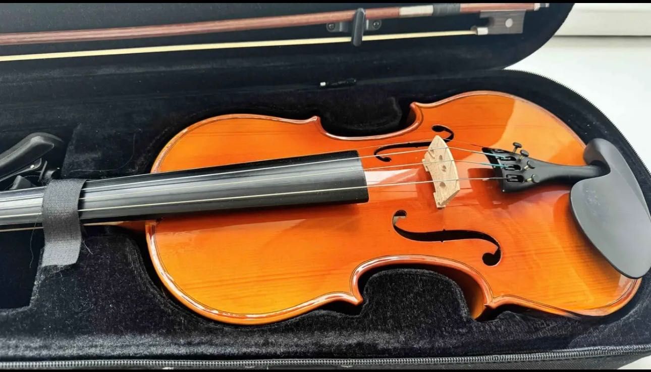 Продам скрипку фирмы Stagg