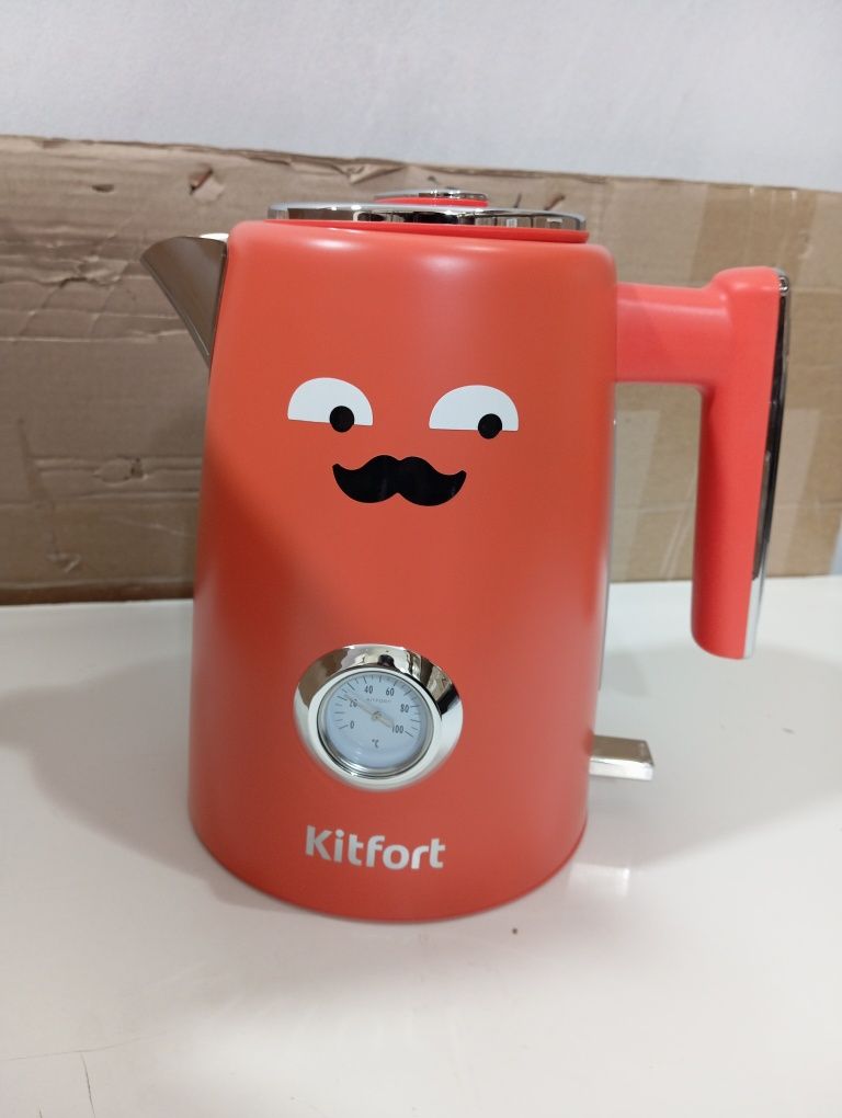 Продаю чайник kitfort