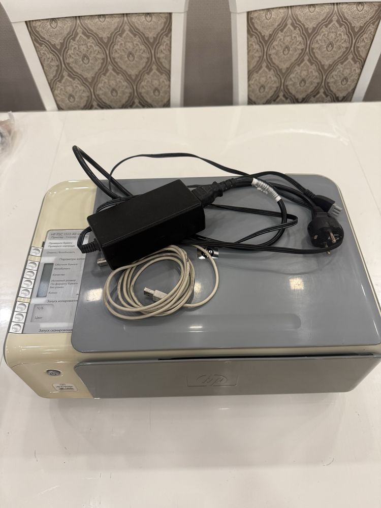 Продам Цветной Принтер-сканер-копир HP PSC 1513 All-in-One