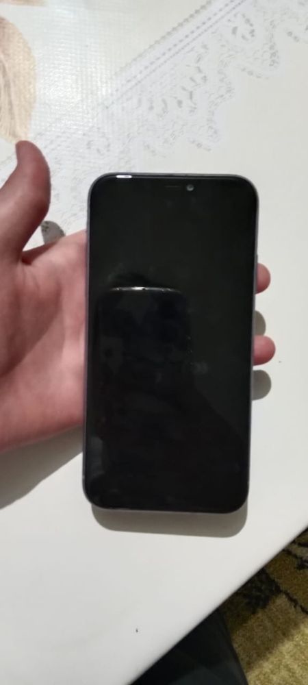 iPhone 11 — 128GB | 100% | Отличное состояние | 79990 тг