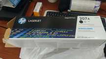 Картридж
LASERJET

Original HP Toner

207 A

W2210A

Black أسود Noir