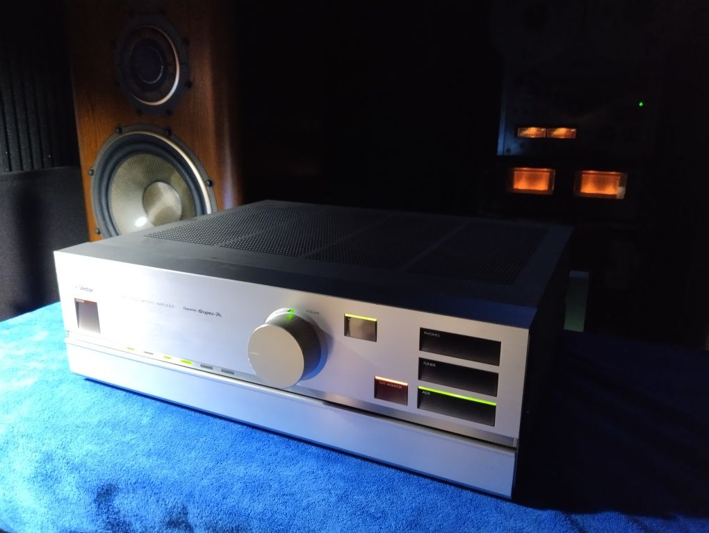 VICTOR/JVC A-X77 стерео усилитель