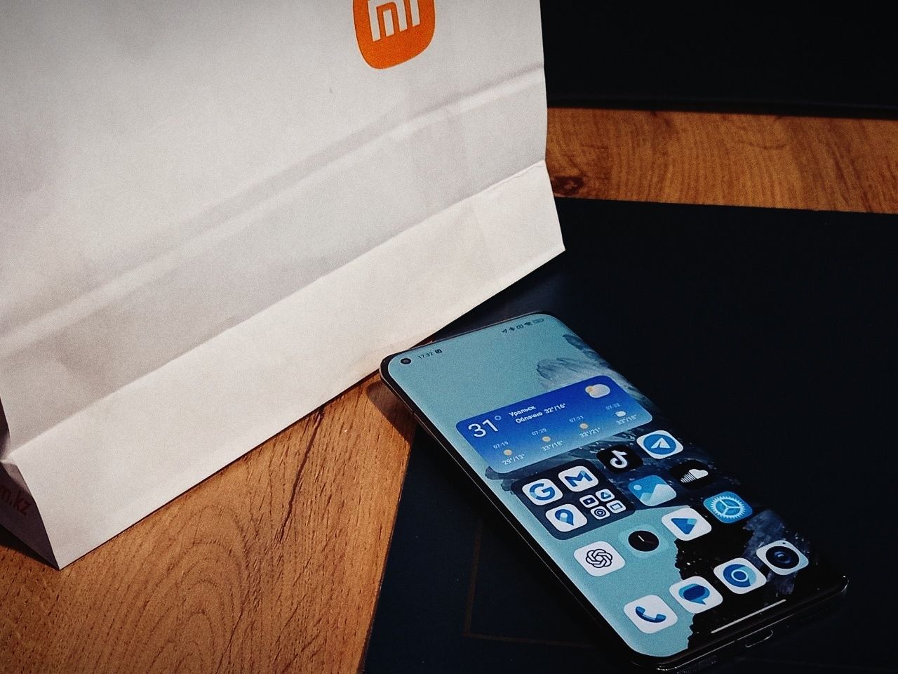 Xiaomi 11 ultra.