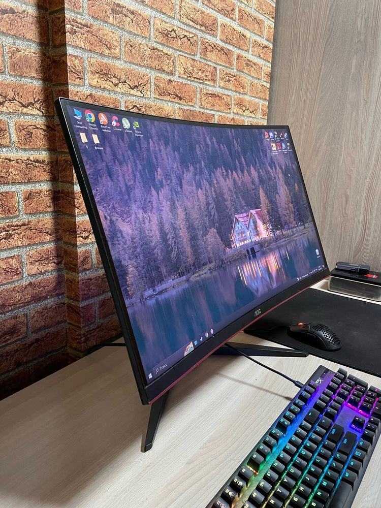 Продам игровой монитор AOC 144 ГЦ