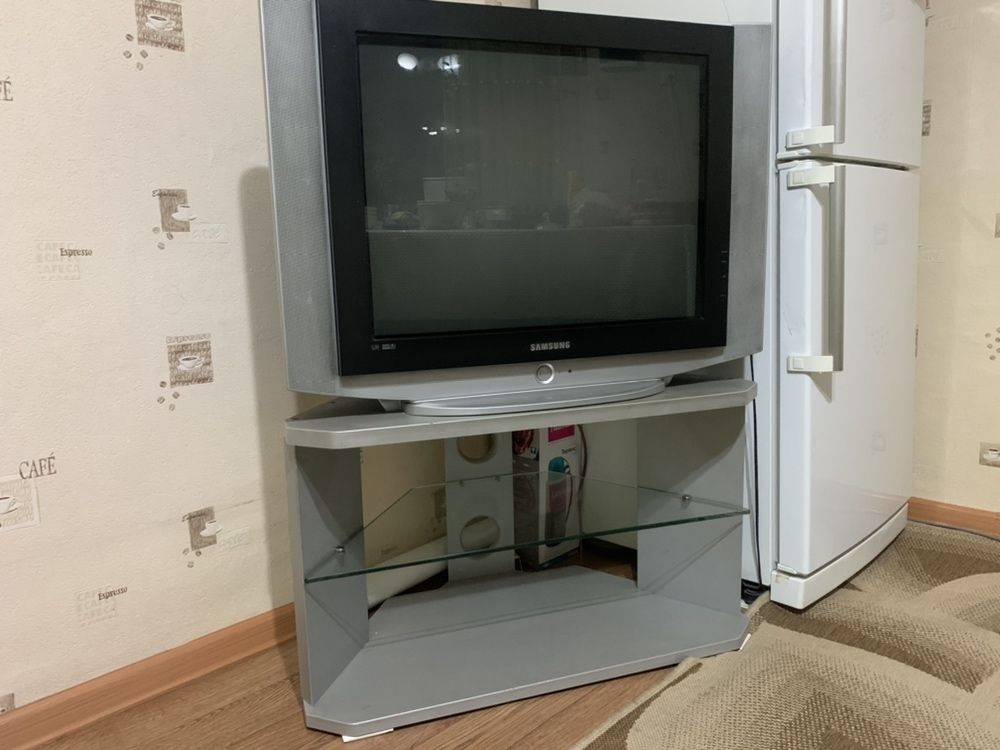 Телевизор