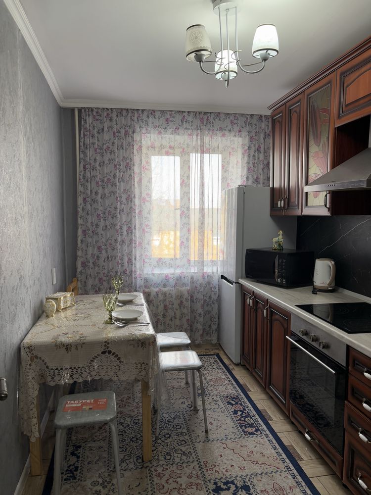 2500 днем час  КРУГЛОСУТОЧНО