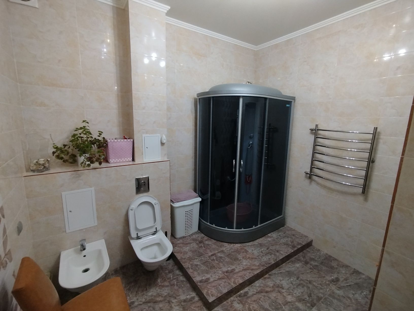 Продам 4 комнатную квартиру Мегастрой