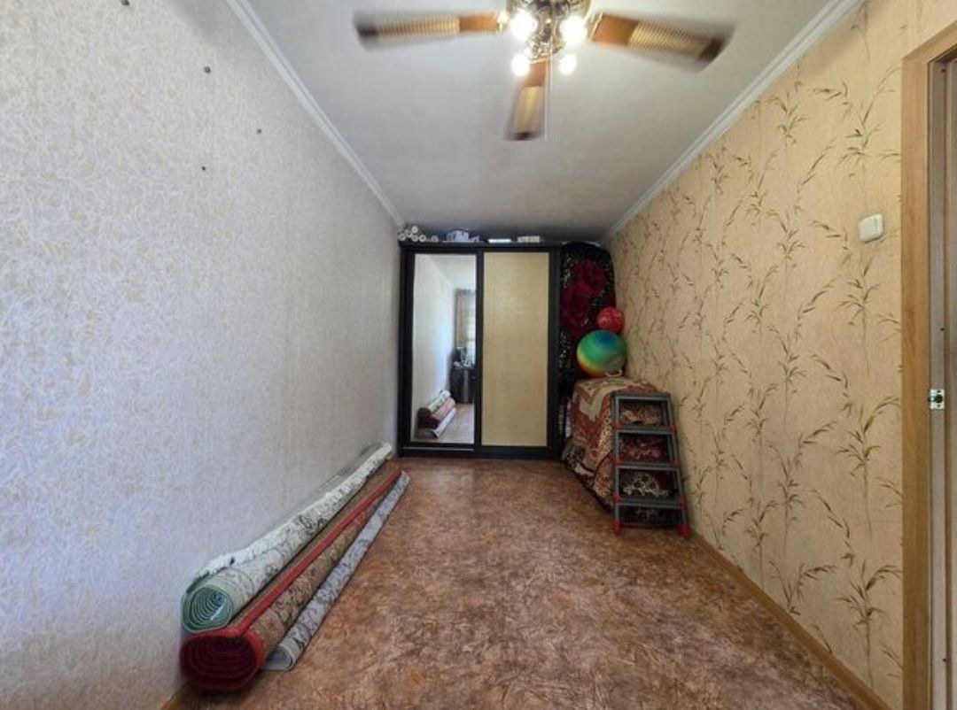 Продам 2 комнатную квартиру в районе Аян Пассажа