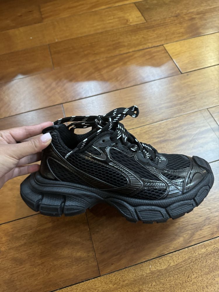 Кроссовки Balenciaga