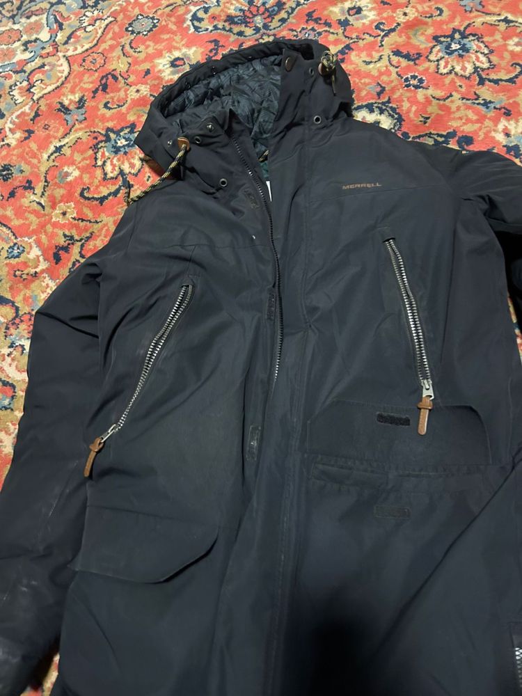 Куртка MERRELL, в хорошем состояний, зимний