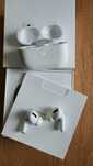 Наушники AirPods Pro 1st Generation with MagSafe Charging Case