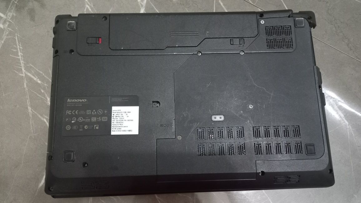 Ноутбук "Lenovo"