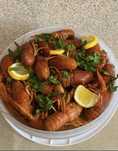 Раки свежие. Варим по вашему вкусу! Есть доставка по городу