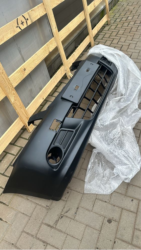 Передний бампер Almera G15
